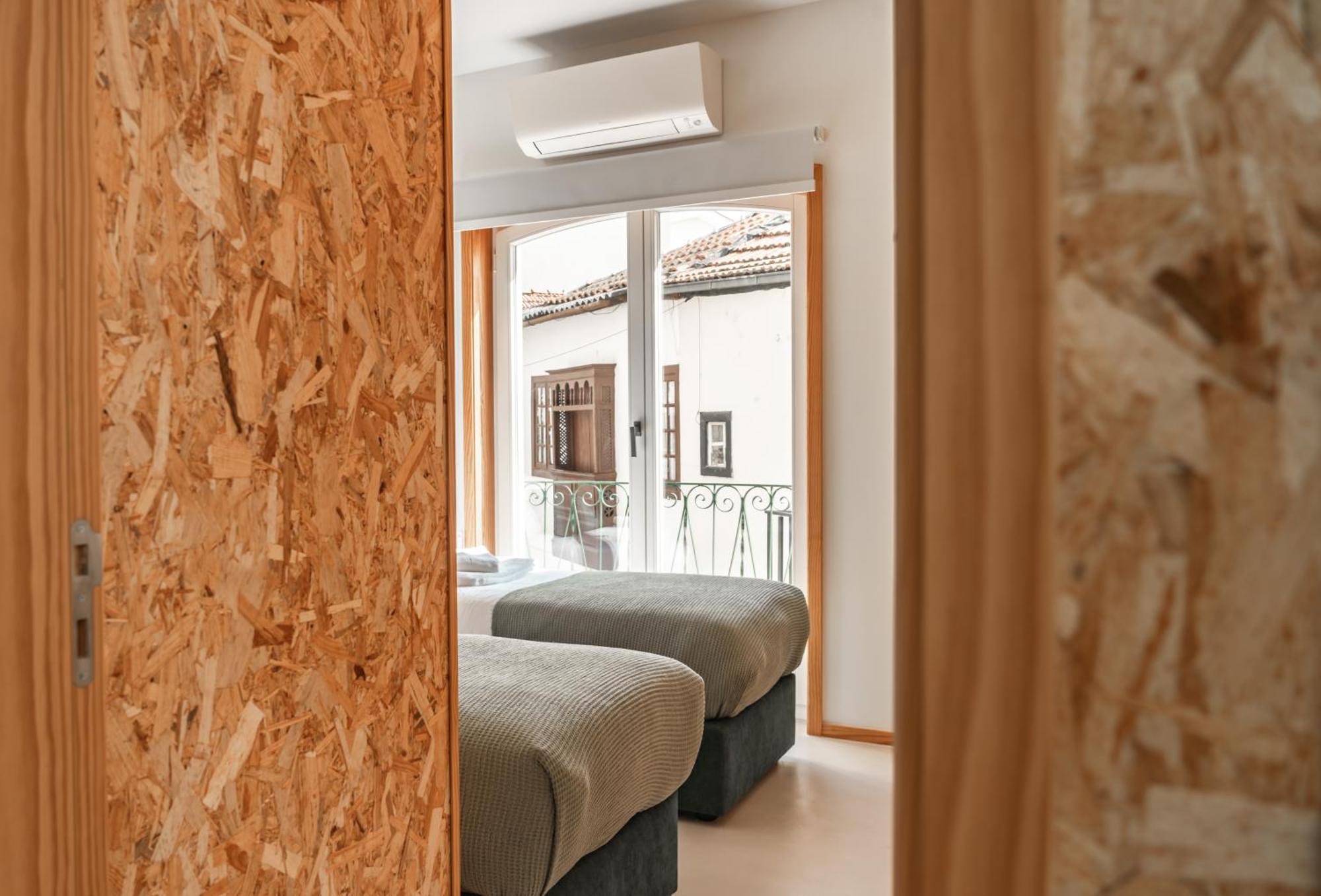 City Hall Apartments Vila Real Bagian luar foto