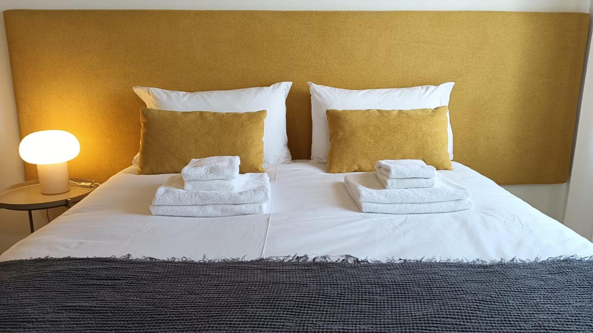 City Hall Apartments Vila Real Bagian luar foto